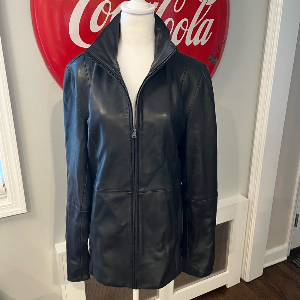Andrew Marc Soft Leather Women's High Collar Black zip-up Jacket, Size L